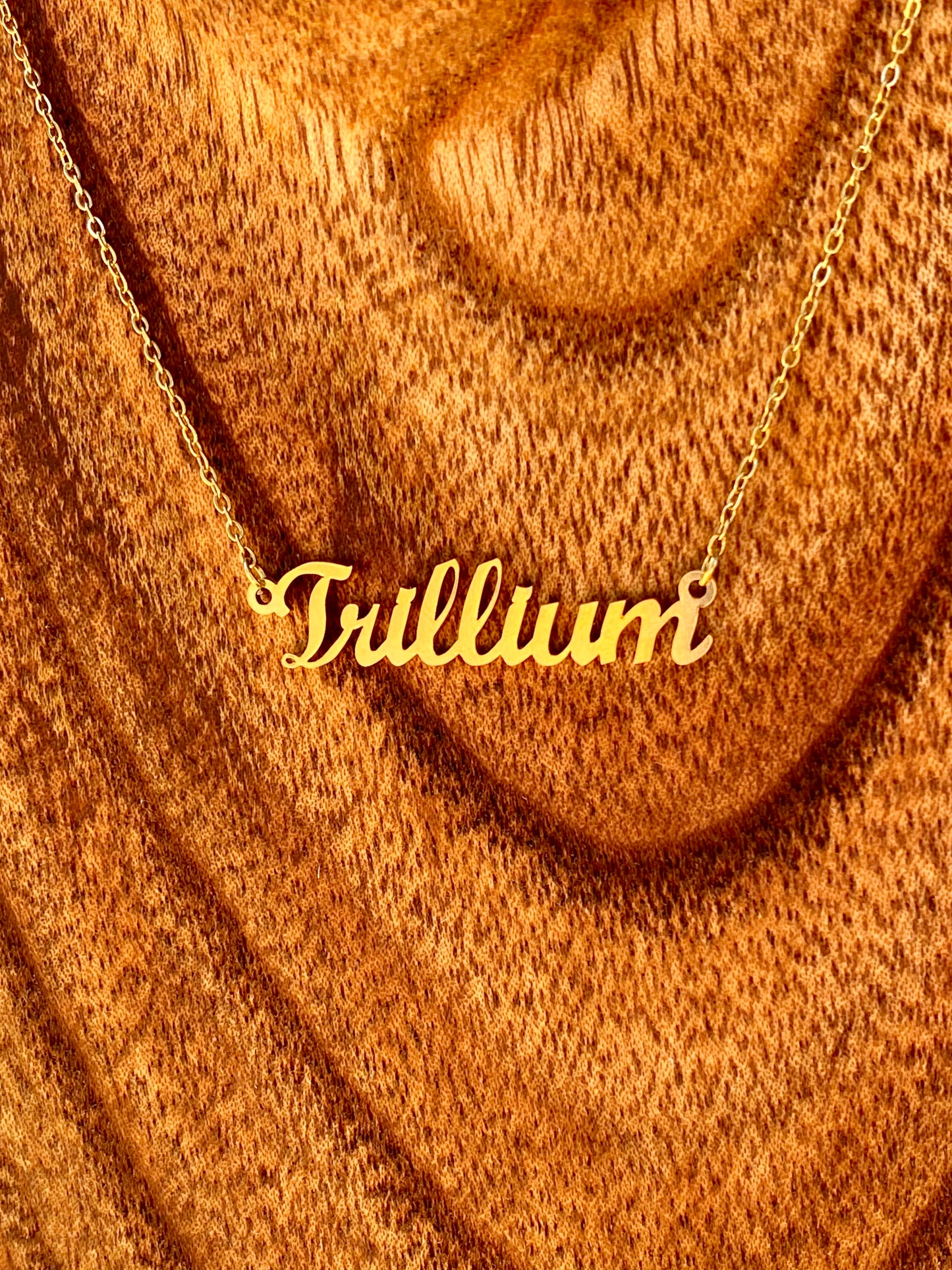 Trillium Necklace – The Trillium Ephemeral Genus